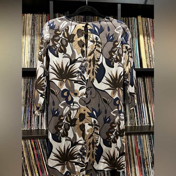 Filippa K Silk Dress XS Neutral Floral Minimalist Shift Dress - Picture 10 of 10